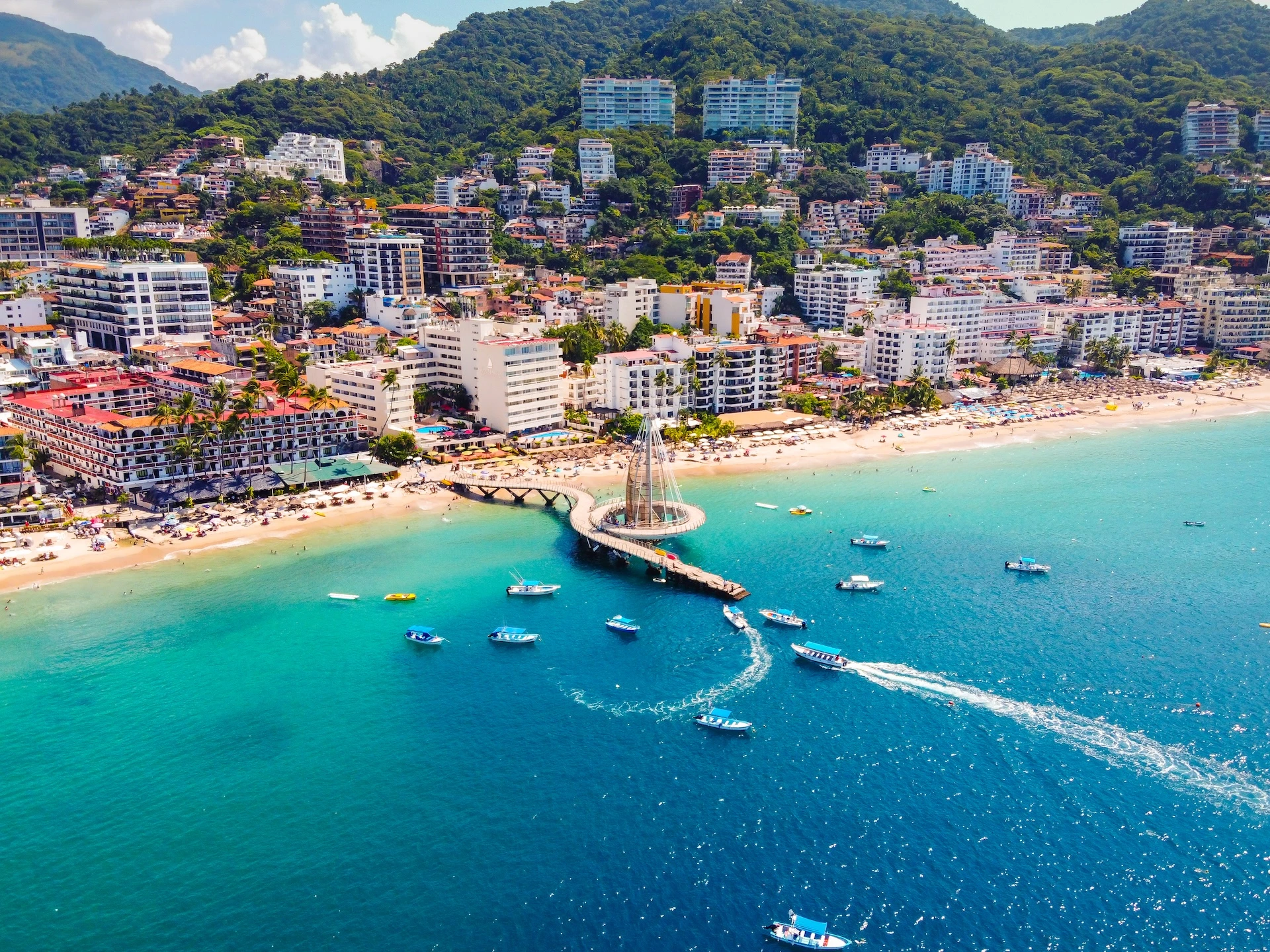Viaje en grupo en Sprinter de Guadalajara a Puerto Vallarta